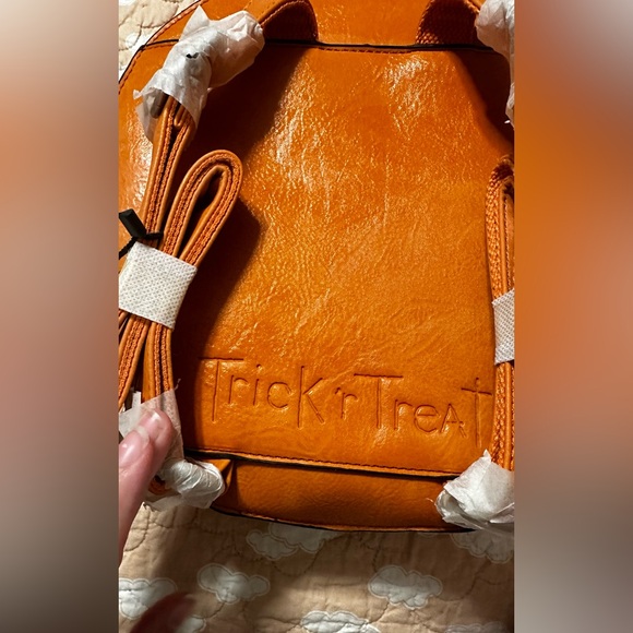 Vixen By Micheline Pitt Trick R Treat Sam W/out mask mini backpack - Picture 3 of 4